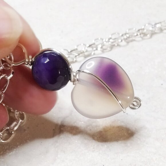 Sweetheart! Plump Purple Agate Heart Necklace! Super Cute & Feminine & Girlie! - Picture 2 of 9